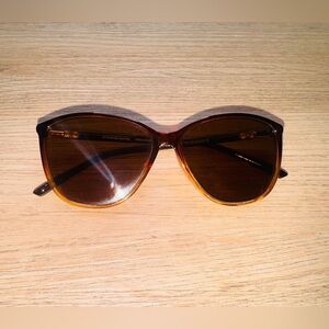 Brown Cat-Eye Sunglasses with Gradient Frame